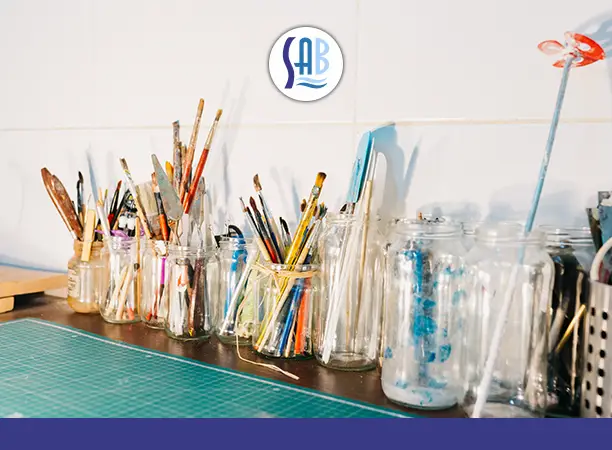 أدوات الرسم على الزجاج